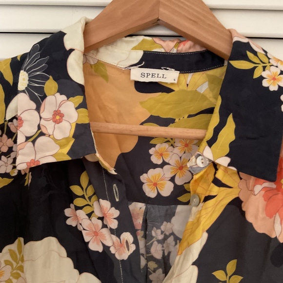 Spell Tyler Floral Shirt Small - Picture 5 of 5